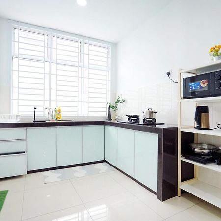 Desaru Ktv Mickey Theme By Joyfully 29M6 Villa Bandar Penawar Exteriör bild